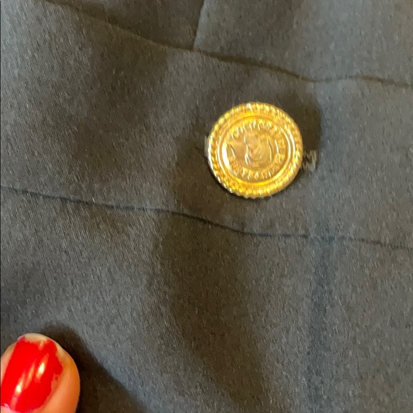 Chanel black midi skirt with gold hardware - Picture 4 of 5